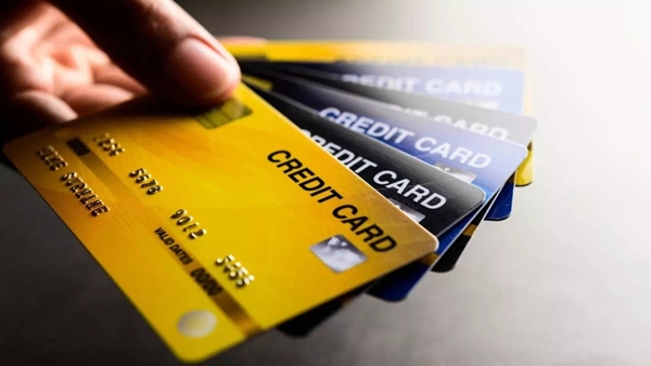 ക്രെഡിറ്റ് കാർഡുകളും അതിന്റെ ഉപയോഗവും; എങ്ങനെ ക്രെഡിറ്റ് കാർഡ് തിരഞ്ഞെടുക്കാം? 