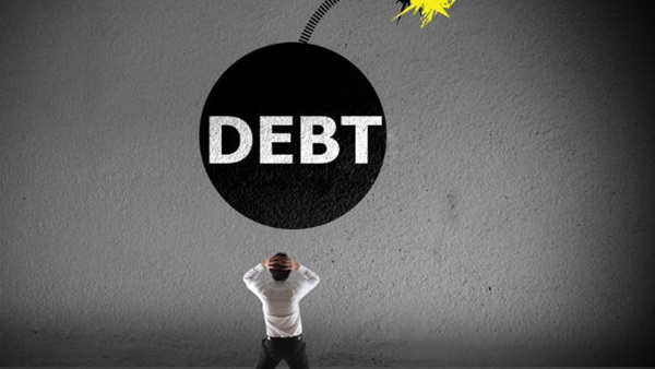 സ്ഥിരമായി കടം വാങ്ങുന്നവരാണോ നിങ്ങൾ? ബാധ്യത കുറയ്ക്കാൻ ചില വഴികൾ
