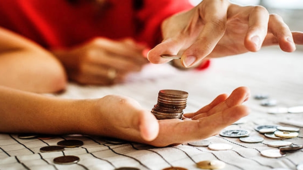 നികുതിയില്ലാതെ 1,20,000 പ്രതിമാസ വരുമാനം നേടാം; സർക്കാർ പിന്തുണയിലൊരു കിടിലൻ പദ്ധതി നികുതിയില്ലാതെ 1,20,000 പ്രതിമാസ വരുമാനം നേടാം; സർക്കാർ പിന്തുണയിലൊരു കിടിലൻ പദ്ധതി