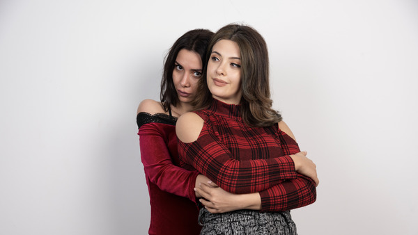 കമിതാക്കൾ ഒരു ബിസിനസ് തുടങ്ങിയാൽ എങ്ങനെ ഇരിക്കും? ഫ്ലോപ്പ് ഓർ ഫ്ലൈ? ഇത് ശ്രദ്ധിച്ചാൽ മതി 