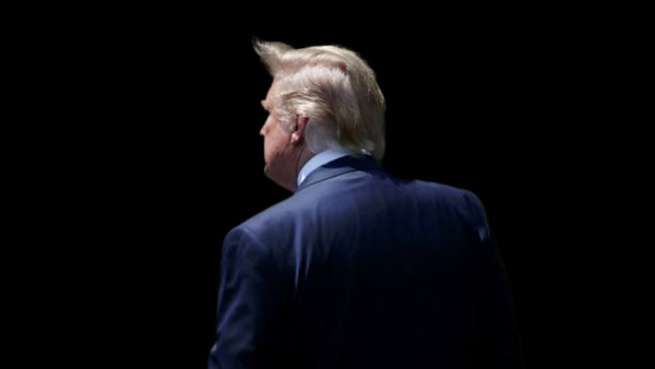 'അടി കിട്ടിയിട്ടും അടങ്ങാതെ ട്രംപ്', ഇരട്ട താരിഫ് ഏർപ്പെടുത്തി, കിട്ടിയത് വീണ്ടും ആ രാജ്യത്തിന്