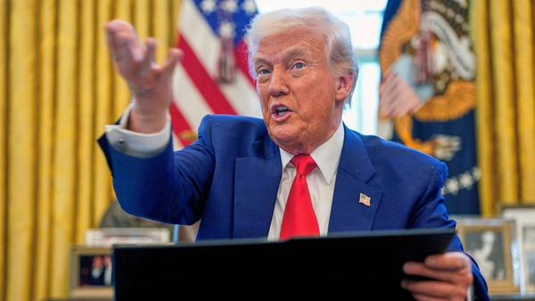 ഇന്ത്യ ഉൾപ്പെടെ ബ്രിക്സ് രാജ്യങ്ങൾക്കു മേൽ 10% താരിഫ് പ്രഖ്യാപിച്ച് ട്രംപ്