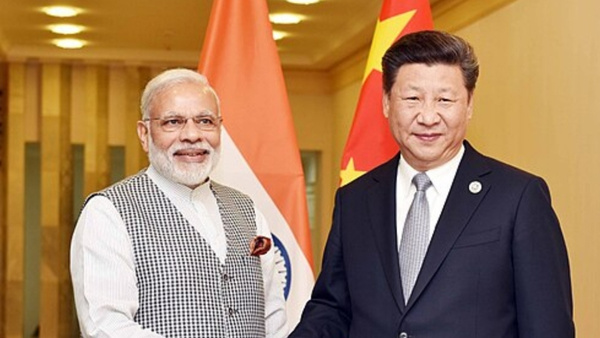 താരിഫ് പ്രതിസന്ധിക്കിടെ ചൈനീസ് പ്രസിഡന്റ് ഷി ജിൻപിങ്ങുമായി കൂടിക്കാഴ്ച നടത്തി നരേന്ദ്രമോദി