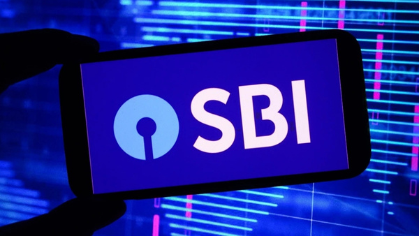 ഇന്ത്യയെ സംരക്ഷിക്കുന്നവർക്കായി എസ്ബിഐയുടെ പ്രത്യേക സ്കീം: ഈടില്ലാതെ 4 ലക്ഷം വരെ ഉറപ്പാക്കാം ഇന്ത്യയെ സംരക്ഷിക്കുന്നവർക്കായി എസ്ബിഐയുടെ പ്രത്യേക സ്കീം: ഈടില്ലാതെ 4 ലക്ഷം വരെ ഉറപ്പാക്കാം