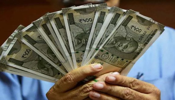 44,690 രൂപ പലിശ നേടാം, ഇതാണ് എഫ്.ഡി സ്കീം