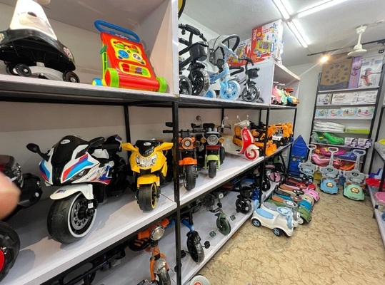 കളിപ്പാട്ടം കളിയല്ല, മികച്ച ബിസിനസ് മാതൃക