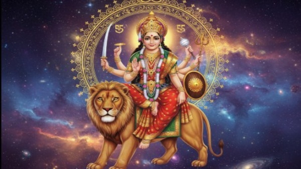 ആദ്യാക്ഷര മധുരം നൽകി ആശംസകൾ അറിയിക്കാം: ഏവർക്കും വിജയദശമി ആശംസകൾ