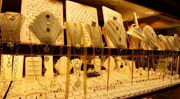 സ്വർണമുണ്ടെങ്കിൽ ലക്ഷങ്ങൾ വായ്പ കിട്ടും