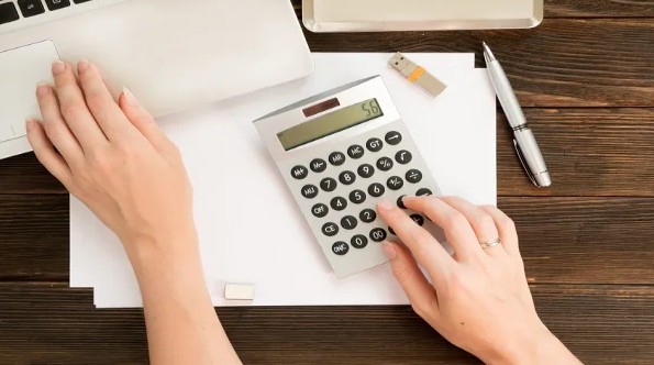 ആകെ ഇഎംഐ എത്രയാണ്..? ഇതിലും കൂടിയാൽ പണി കിട്ടും