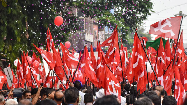 കേരളം വീണ്ടും ചുവക്കുന്നു...? ഗ്രാമ, ബ്ലോക്ക് പഞ്ചായത്തുകളില്‍ ഇടത് മുന്നേറ്റം