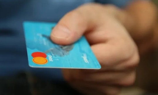 ക്രെഡിറ്റ് കാർഡ് അപേക്ഷ നിരസിച്ചോ..? 5 കാരണങ്ങൾ ഇതാണ്