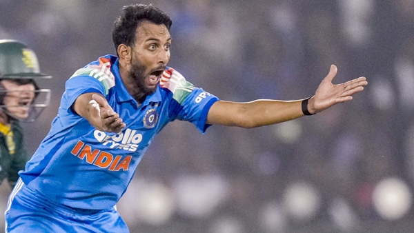 ഇവന്‍മാരെന്താണ് കാണിക്കുന്നത്? 'പൊട്ടിത്തെറിച്ച്' രോഹിത്!! കാരണം രണ്ടു പേര്‍; സംഭവമറിയാം