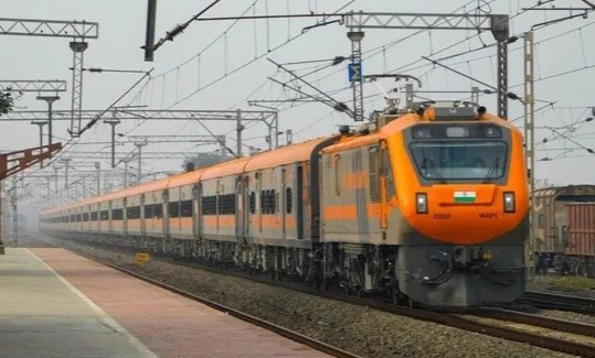 അറിഞ്ഞില്ലേ..?, വന്ദേഭാരത് ട്രെയിനുകളുടെ സമയം മാറി