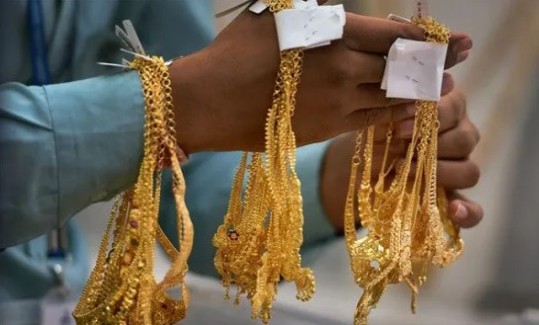 കത്തിക്കയറി സ്വർണവില, പവൻ 1.2 ലക്ഷം കടന്നു