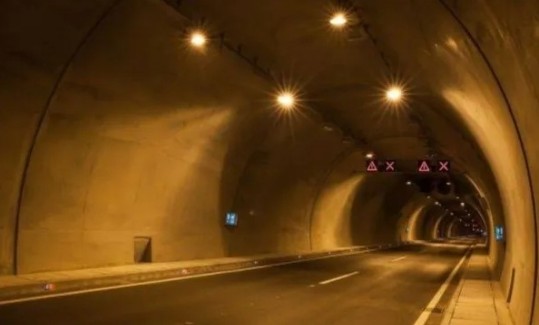 ഗതാഗത കുരുക്കിന് ടാറ്റാ പറയാം, മുഖം മിനുക്കാൻ ബെംഗളൂരു