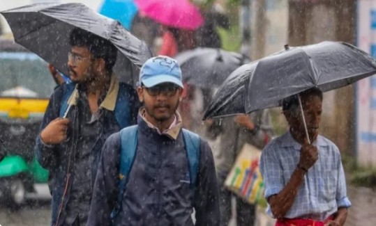 കനത്ത ചൂടിന് ആശ്വാസം, ബെംഗളൂരു നഗരത്തിൽ മഴ എത്തുന്നു