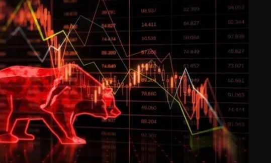 13 ലക്ഷം കോടി രൂപയുടെ നഷ്ടം, നിക്ഷേപകരുടെ ഹൃദയം തകർത്ത് ഓഹരി വിപണി