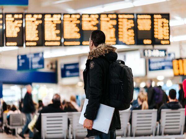 International Travel: ತೊಂದರೆಯಿಲ್ಲದೆ ಅಂತರಾಷ್ಟ್ರೀಯ ಪ್ರಯಾಣಕ್ಕೆ ಟಿಪ್ಸ್, ಚಿತ್ರಗಳ ನೋಡಿ