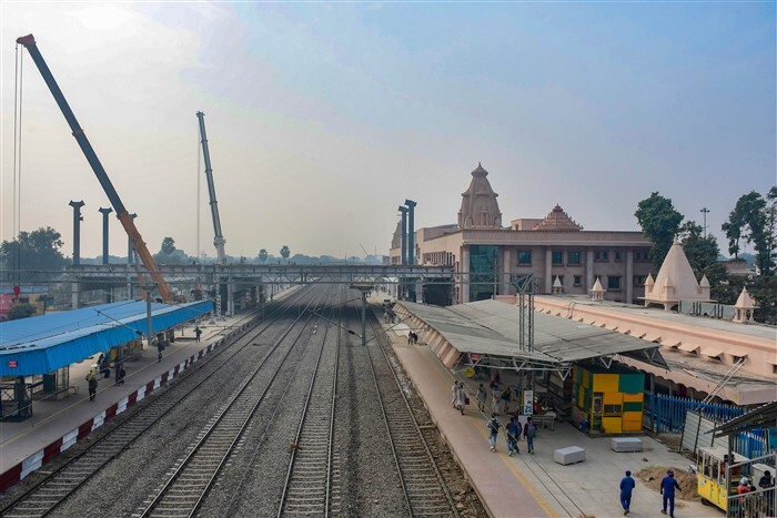  Ayodhya Railway Junction: ಅಯೋಧ್ಯಾ ಧಾಮ ಜಂಕ್ಷನ್ ಹೇಗೆ ಕಾಣುತ್ತದೆ ಗೊತ್ತೆ? ಇಲ್ಲಿದೆ ಚಿತ್ರದೊಂದಿಗೆ ಪ್ರಮುಖ ಮಾಹಿತಿ