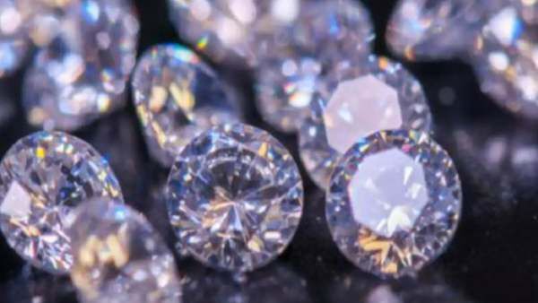 இந்தியாவில் வைரம் எவ்வாறு மதிப்பிடுகிறது தெரியுமா..?