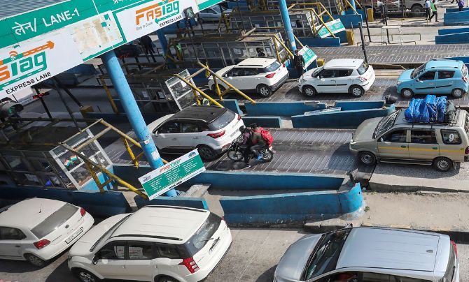 Vanagaram Toll Plaza