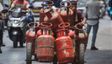 LPG கேஸ் சிலிண்டர் விலை மீண்டும் உயர்கிறதா? மே மாதத்தில் வரப் போகும் அதிரடி மாற்றங்கள்..!!