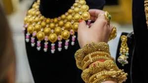 48 மணி நேரத்தில் ரூ.15,000 எகிறிய தங்கம் விலை? இனி மேலாவது குறையுமா? சவரன் எங்கே போய் நிற்கும்?