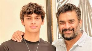 ”பணம் ஈஸியா கிடைக்காதுப்பா..” – மகனுக்கு நடிகர் மாதவன் சொன்ன அறிவுரை வைரல்..!!