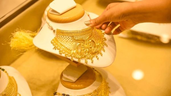 தங்கம் விலை: வரும் டிசம்பர் மாதத்திற்குள் தங்கம் விலை என்ன ஆகும்? ஐசிஐசிஐ வெளியிட்ட ரிப்போர்ட்