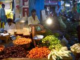 சென்னை கோயம்பேடு சந்தையில் காய்கறிகள் விலை 20% வரை உயர்வு..! 