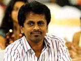 ஐயா முருகதாஸா..? பிரான்ஸ் நாட்டுலயும் உங்க வேல தொடருதா? நஷ்டம் மட்டும் நாலு கோடிப்பு.!