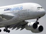 Super jumbo: மூச்சுக்காற்றை நிறுத்தும் உலகிலேயே மிகப் பெரிய விமானம்..! 