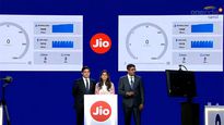 Jio GigaFiber-ன் அசால்ட் திட்டம்..!  ஏர்டெல் & டாடா நிறுவனங்களை காலி செய்து விடும் போலிருக்கிறதே..? 