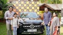  பென்ஸ் கார் கிப்ட்-ஆ.. ஊழியருக்கு இன்ப அதிர்ச்சி கொடுத்த முதலாளி.. கார் விலை என்ன தெரியுமா?!