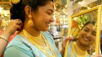 20 வருட உயர்வில் டாலர் இன்டெக்ஸ்.. தங்கம் வாங்கலாமா..? சென்னை, கோவையில் என்ன விலை..! 