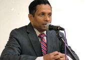 Surendran: வறுமையில் பீடி சுற்றியவர் இன்று அமெரிக்காவில் ஜட்ஜ்..! 