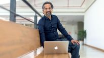 ZOHO ஸ்ரீதர் வேம்பு மீது மனைவி பிரமிளா சீனிவாசன் கொடுத்த புகார்? கலிபோர்னியாவில் விவாகரத்து வழக்கு
