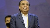 அம்பானி பார்மூலா தான் பெஸ்ட்.. பணத்தை எடுத்துக்கொண்டு வெளிநாட்டுக்கு ஓடும் இந்திய பணக்காரர்கள்..! 