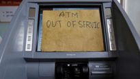  ATM இயந்திரங்கள் பற்றாக்குறை.  புலம்பும் வங்கிகள்!