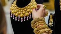 உங்க தங்க நகையை விற்க போறீங்களா? ஒரு நாள் முன்னாடி வித்தாலும் பல ஆயிரம் நஷ்டம்! எப்படி தெரியுமா?