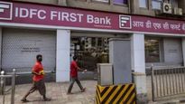 ஒரே நாளில் 20% சரிந்த IDFC பங்கு மதிப்பு: காரணம் என்ன? முதலீட்டாளர்கள் என்ன செய்யலாம்?