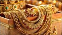 தங்கம் விலை $6,000-ஆ? அடுத்த வருஷம் இன்னும் மோசமா இருக்குமா? சாக்ஸோ வங்கி கொடுத்த ஷாக் ரிப்போர்ட்!