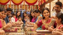 Gold Rate: இந்த மாதத்திலேயே இல்லாத விலை குறைவு.. வாரத்தின் முதல் நாளே  குட் நியூஸ்..!!