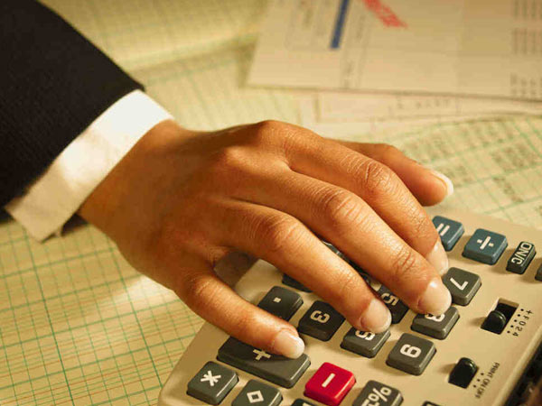 சரிபார்க்காமல் தாக்கல் செய்வது