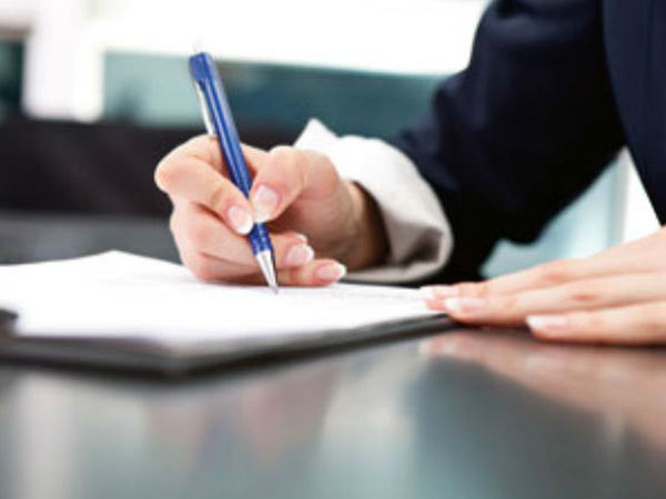 LIC தரப்பு