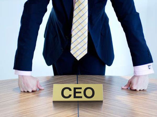 40 எக்சிகியூட்டிவ்கள்