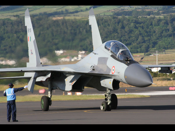 போட்டி நிறுவனம்