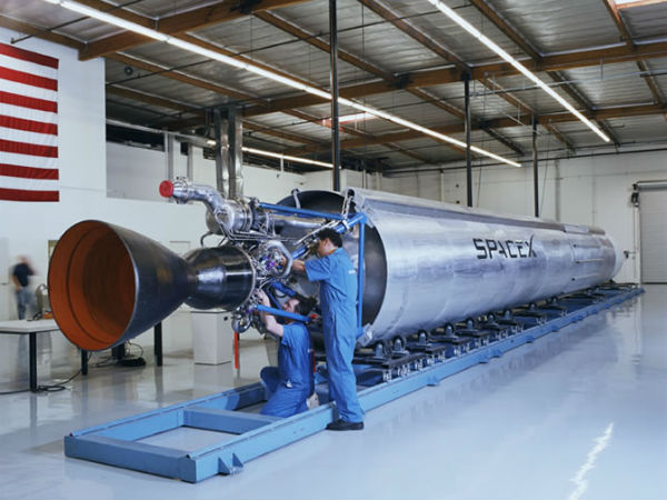 ஸ்பேஸ்-எக்ஸ்