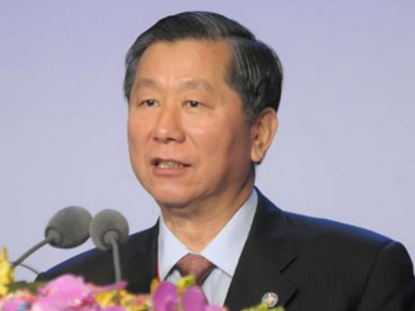  2 முதலீட்டாளர்கள்