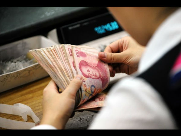 ஸ்தம்பித்த பொருளாதாரம்